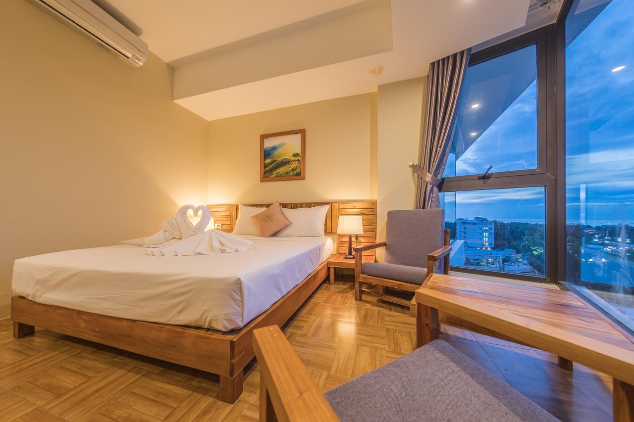 Golden Daisy Hotel Phu Quoc Esterno foto